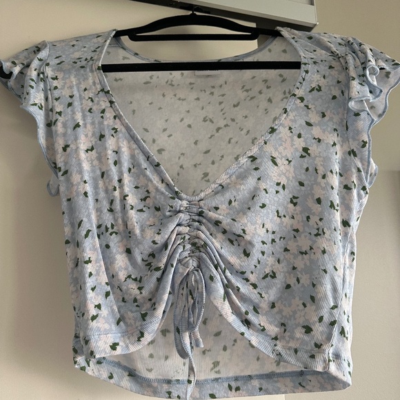 Aritzia Sunday Best Top NWOT - Picture 1 of 3
